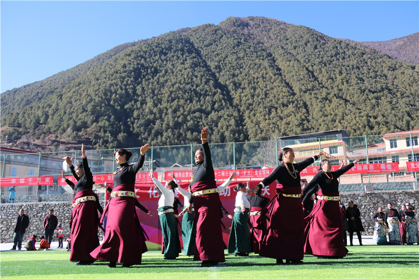 圖為村民們.jpg 圖為村民們.jpg
